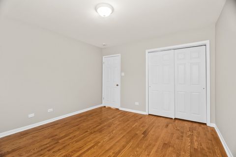 Tiny photo for 617 Case Place #2, Evanston, IL 60202 (MLS # 12497491)