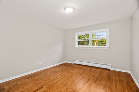 Tiny photo for 617 Case Place #2, Evanston, IL 60202 (MLS # 12497491)