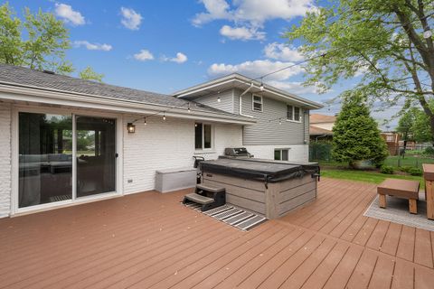 Tiny photo for 1222 Hillview Drive, Lemont, IL 60439 (MLS # 12557459)