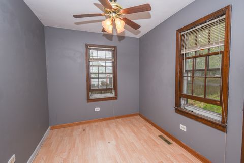 Tiny photo for 613 N Frolic Avenue, Waukegan, IL 60085 (MLS # 12641460)