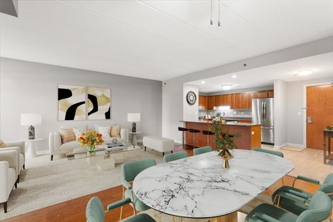 Tiny photo for 875 E 22nd Street #118, Lombard, IL 60148 (MLS # 12548346)