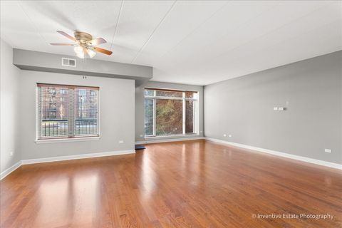 Tiny photo for 875 E 22nd Street #118, Lombard, IL 60148 (MLS # 12548346)