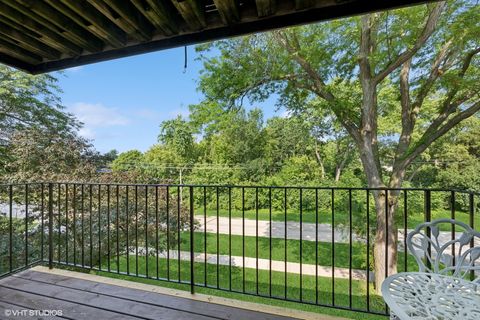 Tiny photo for 1215 N Waterman Avenue #3L, Arlington Heights, IL 60004 (MLS # 12509171)