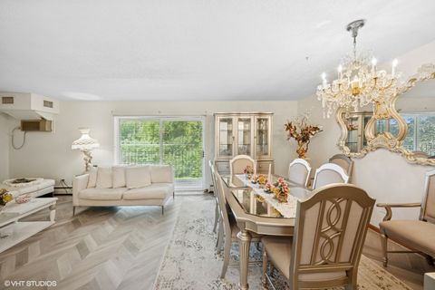 Tiny photo for 1215 N Waterman Avenue #3L, Arlington Heights, IL 60004 (MLS # 12509171)