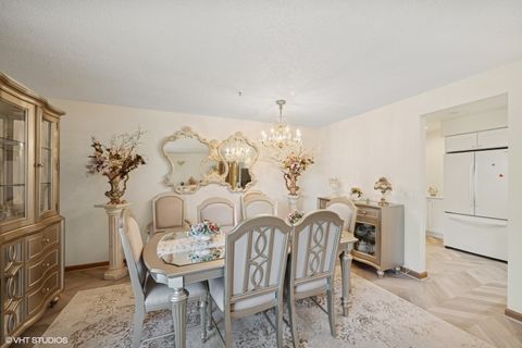 Tiny photo for 1215 N Waterman Avenue #3L, Arlington Heights, IL 60004 (MLS # 12509171)