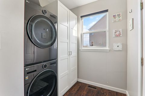 Tiny photo for 815 N Overlook Circle, Round Lake, IL 60073 (MLS # 12514731)