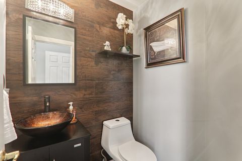 Tiny photo for 815 N Overlook Circle, Round Lake, IL 60073 (MLS # 12514731)