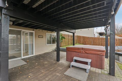 Tiny photo for 815 N Overlook Circle, Round Lake, IL 60073 (MLS # 12514731)