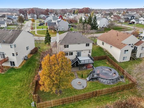 Tiny photo for 815 N Overlook Circle, Round Lake, IL 60073 (MLS # 12514731)