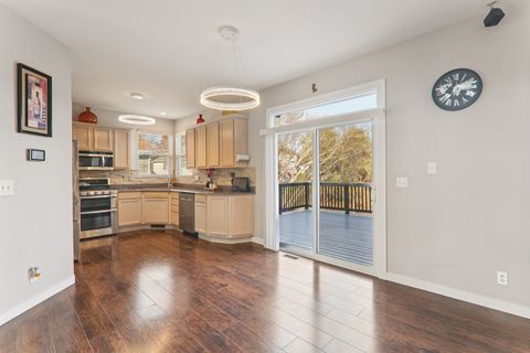 Tiny photo for 815 N Overlook Circle, Round Lake, IL 60073 (MLS # 12514731)