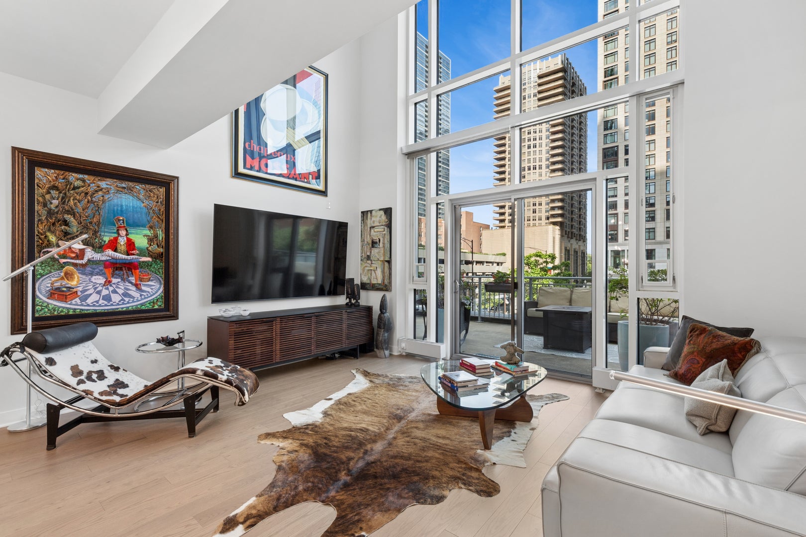 505 N McClurg Court 204