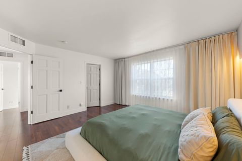 Tiny photo for 1081 Bartholdi Court, Carol Stream, IL 60188 (MLS # 12542689)