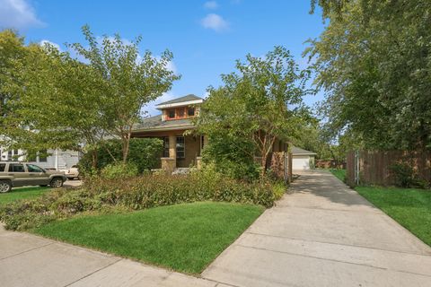 318 E 2nd Street Lockport IL 60441