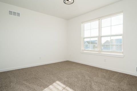 Tiny photo for 15571 Finley Way, South Beloit, IL 61080 (MLS # 12565754)
