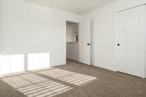 Tiny photo for 15571 Finley Way, South Beloit, IL 61080 (MLS # 12565754)