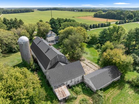 Tiny photo for 1610 Town Hall Road, Beloit, WI 53511 (MLS # 12473813)