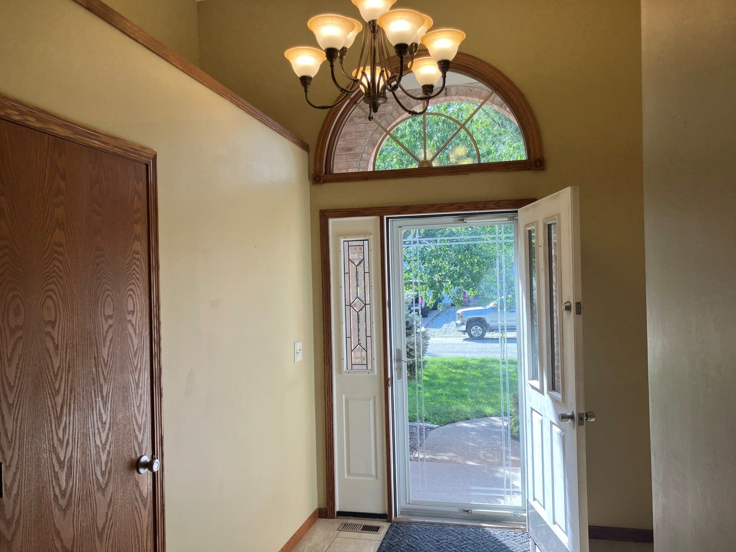 2814 W Oakbrook Court