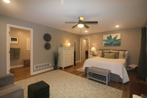 Tiny photo for 3371 Hilltop Court, Clinton, IL 61727 (MLS # 12476297)