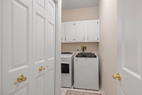 Tiny photo for 2715 Wendy Drive, Naperville, IL 60565 (MLS # 12578909)