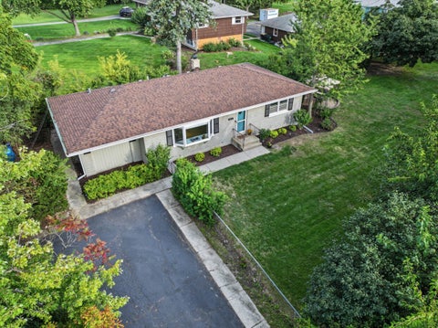 Photo of 5601 Lee Avenue, Downers Grove, IL 60516 (MLS # 12736122)