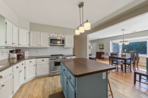 Tiny photo for 5601 Lee Avenue, Downers Grove, IL 60516 (MLS # 12736122)