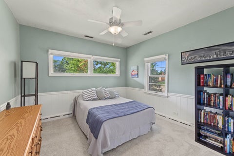 Tiny photo for 5601 Lee Avenue, Downers Grove, IL 60516 (MLS # 12736122)