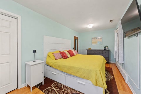 Tiny photo for 5601 Lee Avenue, Downers Grove, IL 60516 (MLS # 12736122)