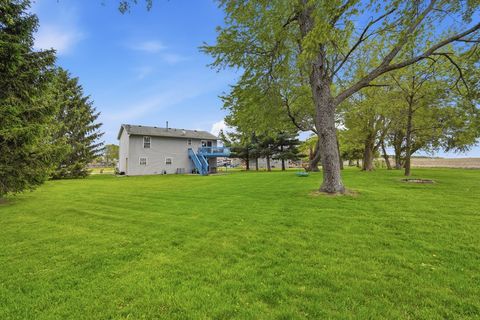 Tiny photo for 3 Kimberly Court, Danvers, IL 61732 (MLS # 12604790)