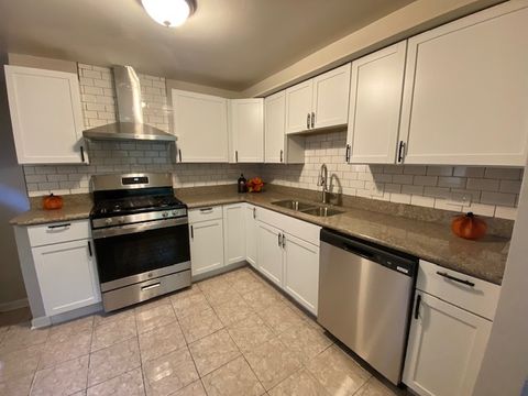 Tiny photo for 16928 Old Elm Drive, Country Club Hills, IL 60478 (MLS # 12484910)