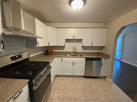 Tiny photo for 16928 Old Elm Drive, Country Club Hills, IL 60478 (MLS # 12484910)