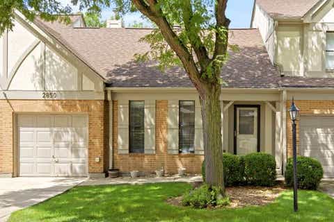 Photo of 2850 Brighton Court, Westchester, IL 60154 (MLS # 12737381)