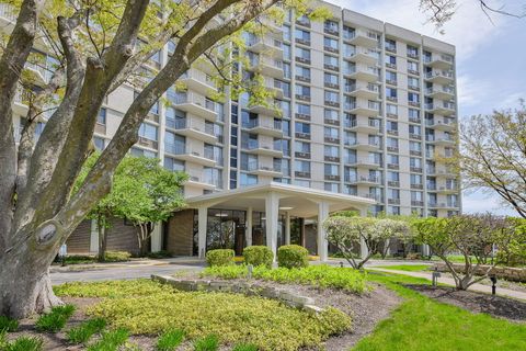 20 N Tower Road 6E Oak Brook IL 60523