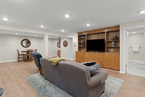 Tiny photo for 31 Thornwood Court #14, Rock Island, IL 61201 (MLS # 12742493)