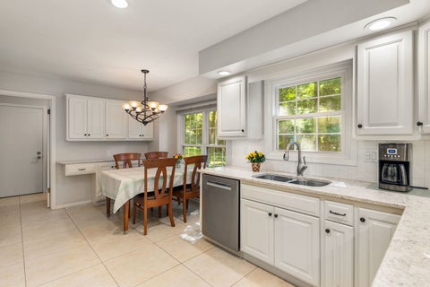 Tiny photo for 31 Thornwood Court #14, Rock Island, IL 61201 (MLS # 12742493)