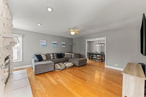 Tiny photo for 233 Seneca Court, Bolingbrook, IL 60440 (MLS # 12593960)