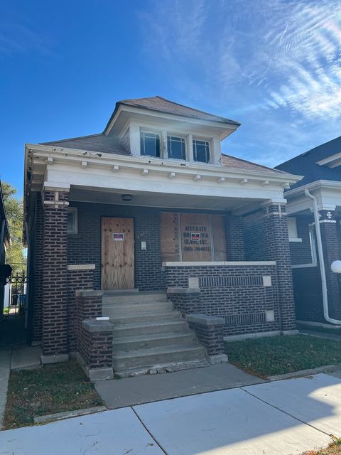 Tiny photo for 7835 S Rhodes Avenue, Chicago, IL 60619 (MLS # 12605929)