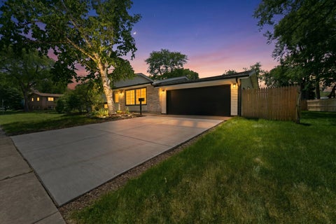 Tiny photo for 333 Illinois Street, Park Forest, IL 60466 (MLS # 12645830)
