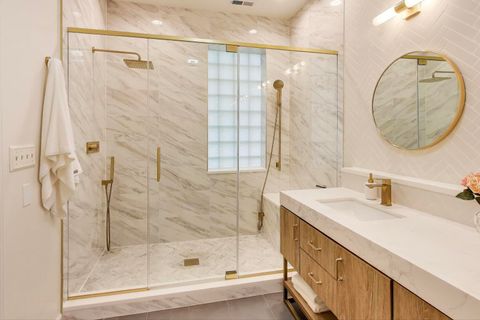 Tiny photo for 2919 N SOUTHPORT Avenue #3, Chicago, IL 60657 (MLS # 12529160)