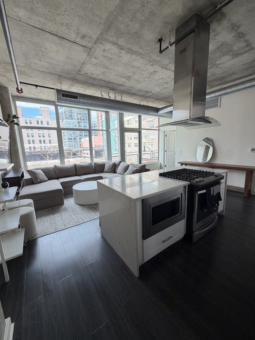 50 E 16th Street 415