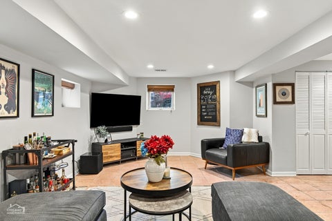 Tiny photo for 832 N Paulina Street #1, Chicago, IL 60622 (MLS # 12755171)