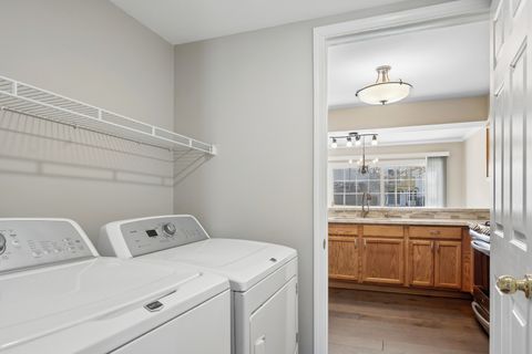 Tiny photo for 2707 Cobblestone Drive #END, Crystal Lake, IL 60012 (MLS # 12591811)