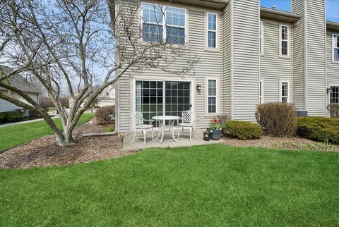 Tiny photo for 2707 Cobblestone Drive #END, Crystal Lake, IL 60012 (MLS # 12591811)