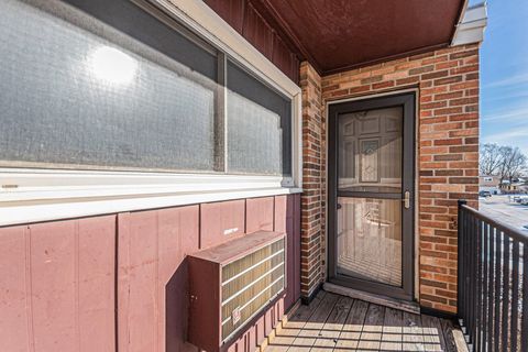 Tiny photo for 1320B Lore Lane #208, Lombard, IL 60148 (MLS # 12553547)