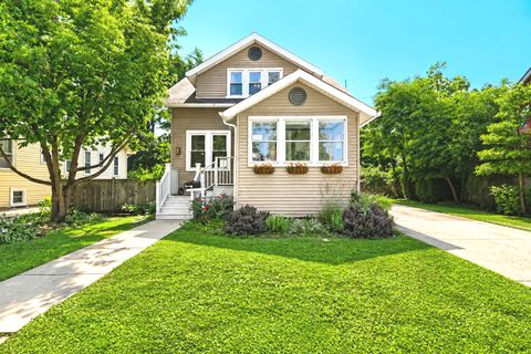 MLS: 12695800
