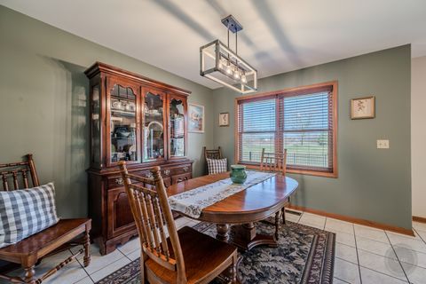 Tiny photo for 3080 Compton Road, Aurora, IL 60504 (MLS # 12591182)