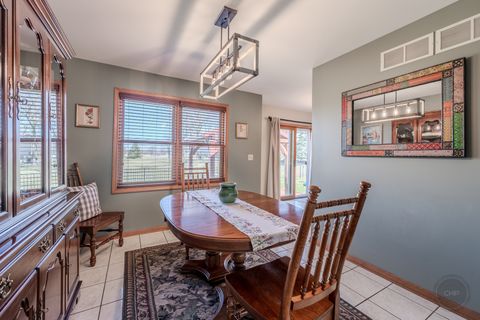 Tiny photo for 3080 Compton Road, Aurora, IL 60504 (MLS # 12591182)