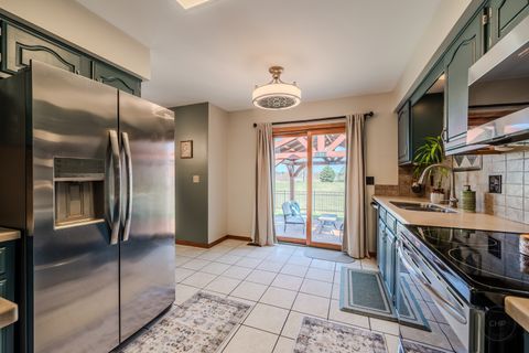 Tiny photo for 3080 Compton Road, Aurora, IL 60504 (MLS # 12591182)