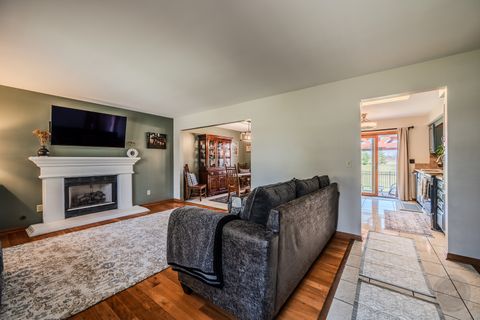 Tiny photo for 3080 Compton Road, Aurora, IL 60504 (MLS # 12591182)