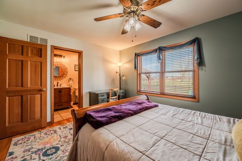 Tiny photo for 3080 Compton Road, Aurora, IL 60504 (MLS # 12591182)