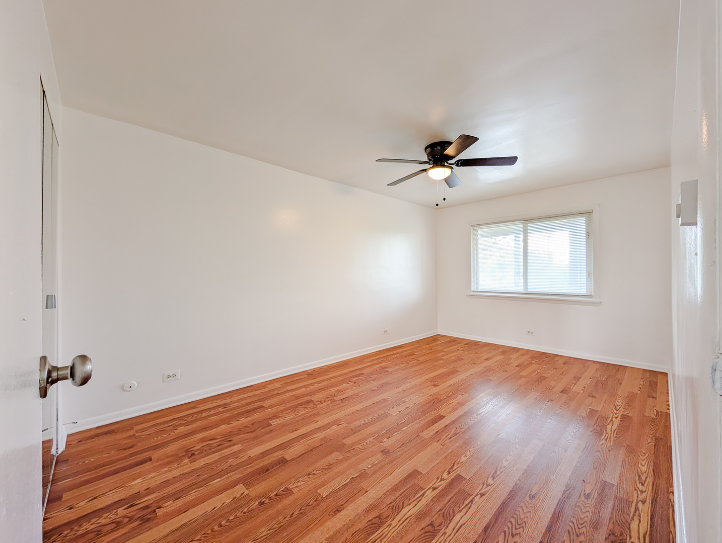 1130 W 18th Street 2E